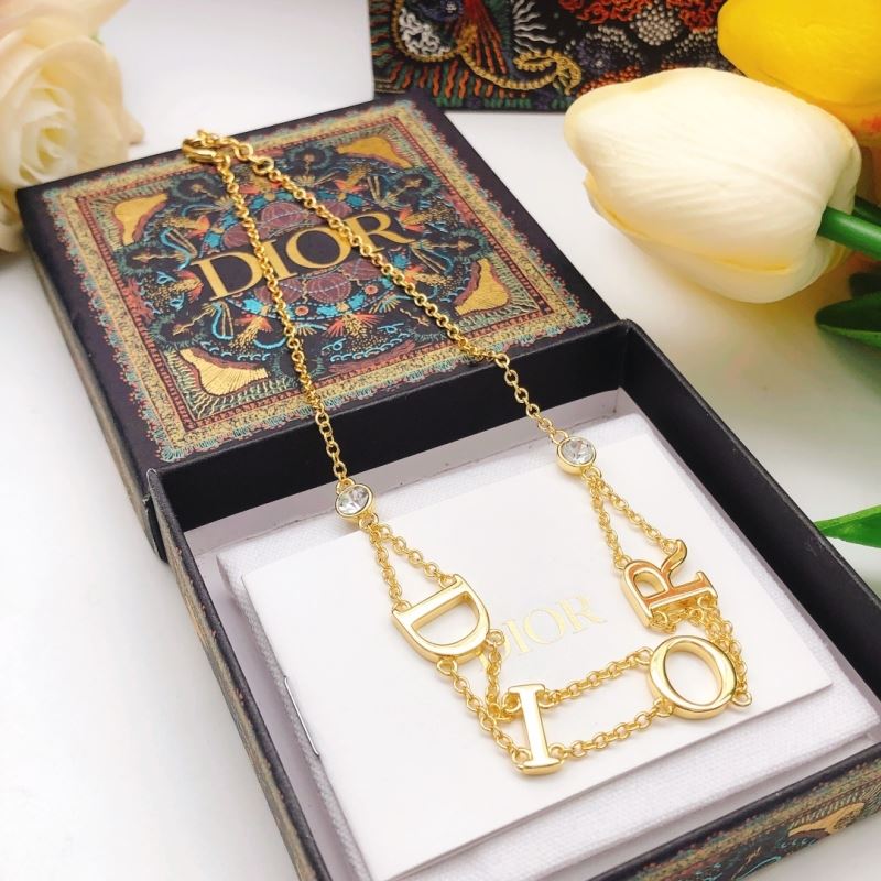 chr1st1an D10r necklaces